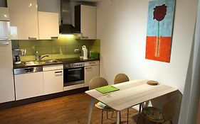 Fuer Aktive Reisende Mein Aparthotel Ochsenfurt Mit Terrasse, Ideal For Long Stay, Relocation