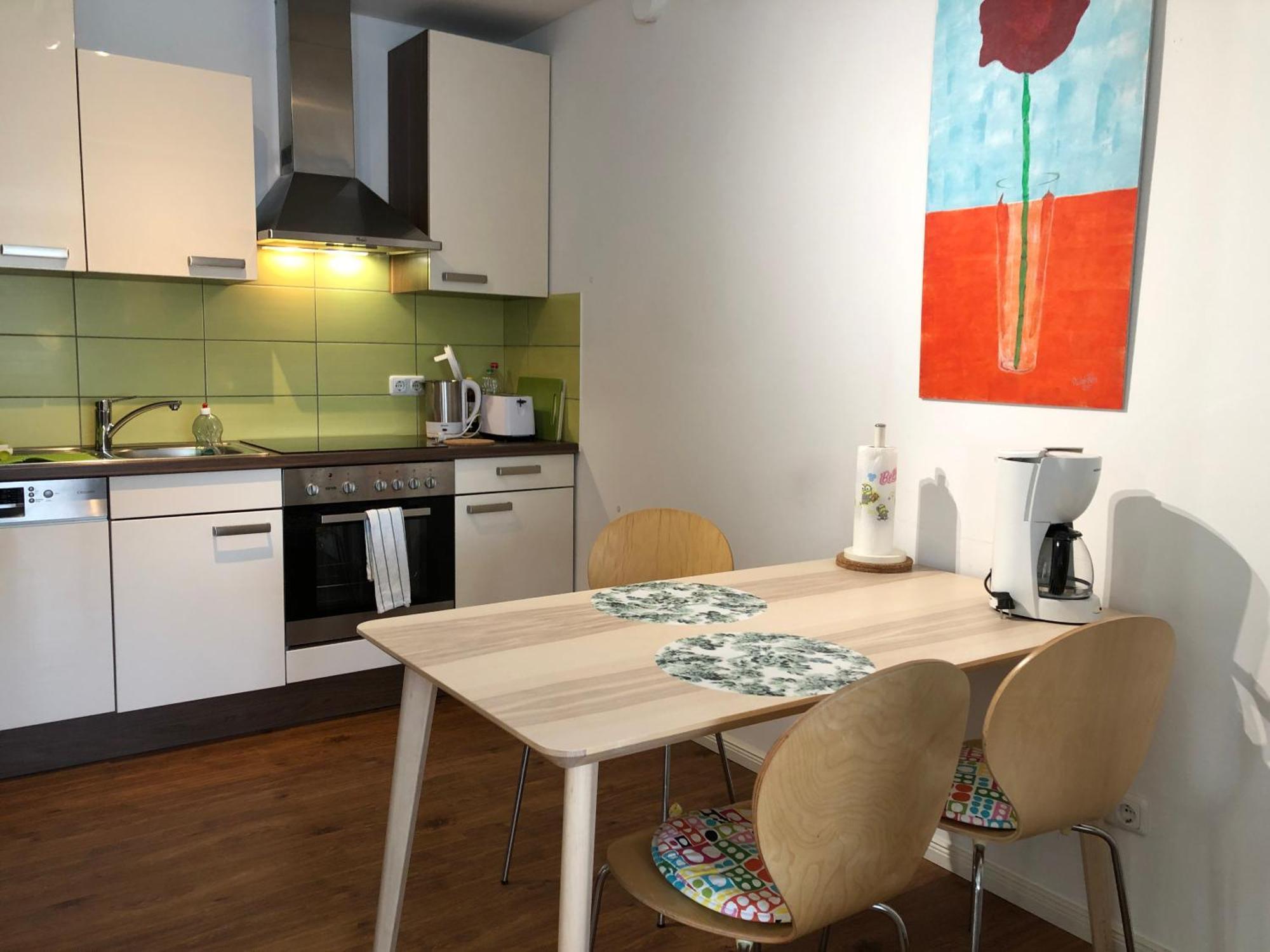 Fuer Aktive Reisende Mein Aparthotel Ochsenfurt Mit Terrasse, Ideal For Long Stay, Relocation Exterior foto